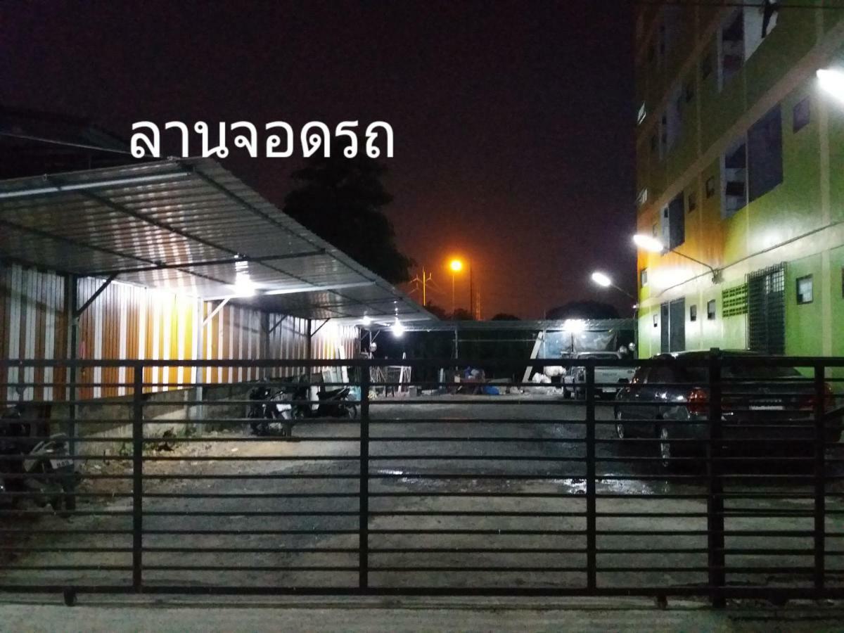 Natcha Place Thammasat Rangsit Бангкок Екстер'єр фото